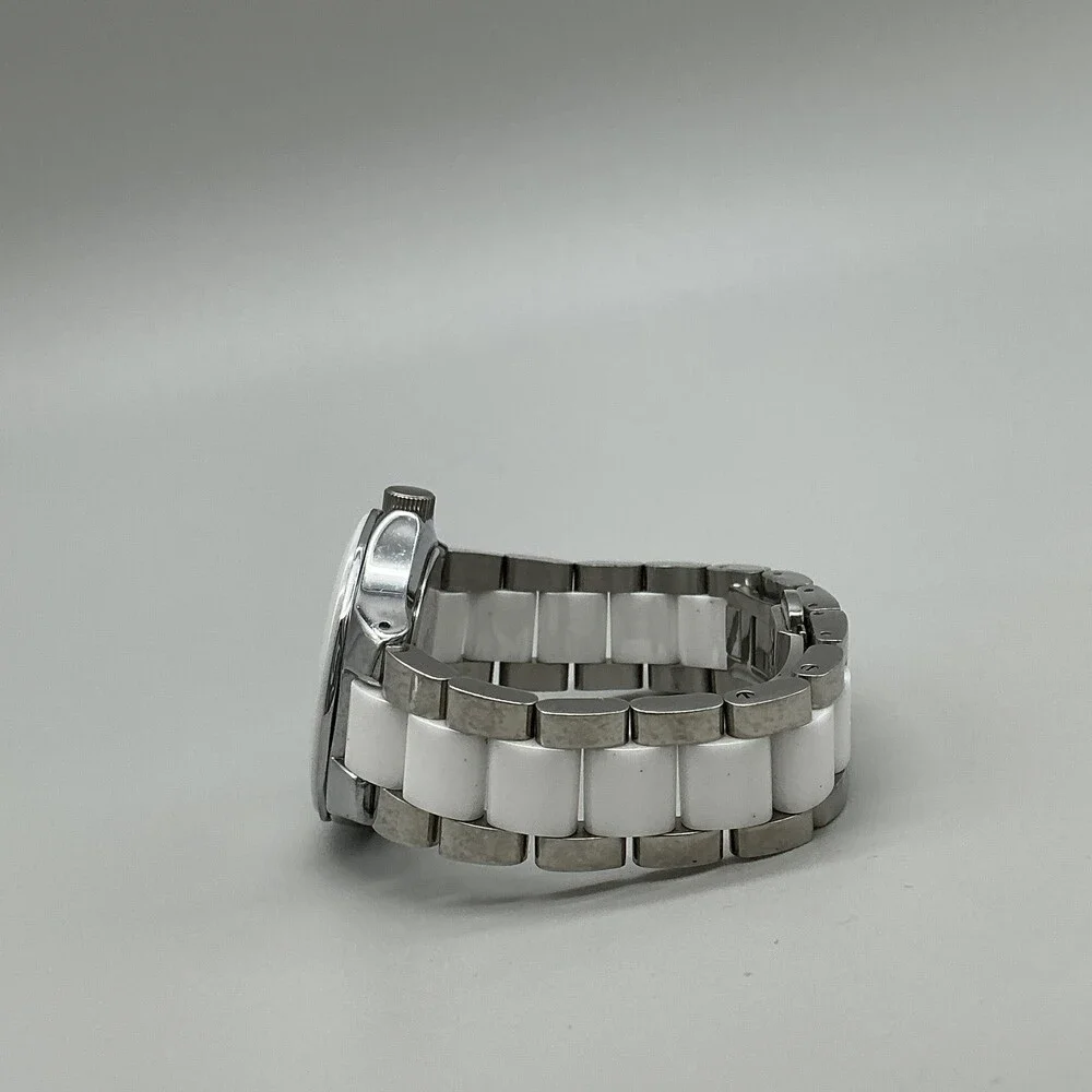 Anne Klein see photos